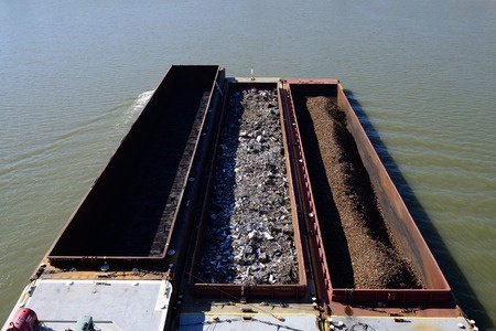 barge-transport